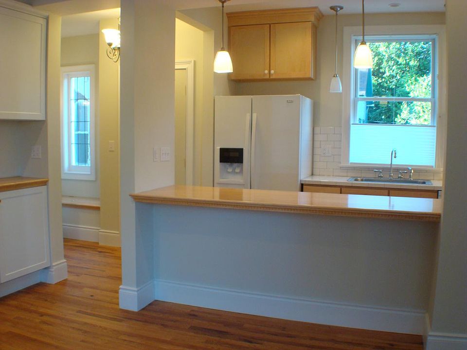 LR side of bar counter