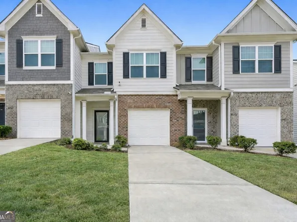 5723 Union Pointe Dr, Union City, GA 30291