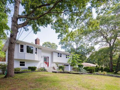 57 Neptune Ave, Hampton Bays, NY, 11946