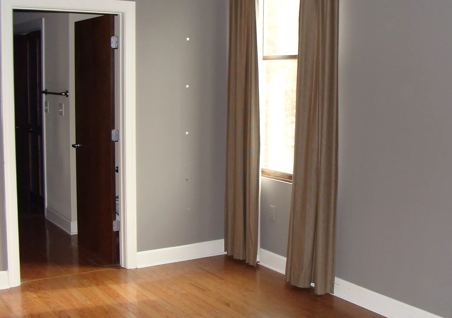 2 bed, 1124 sqft, $2,700 — Photo 3