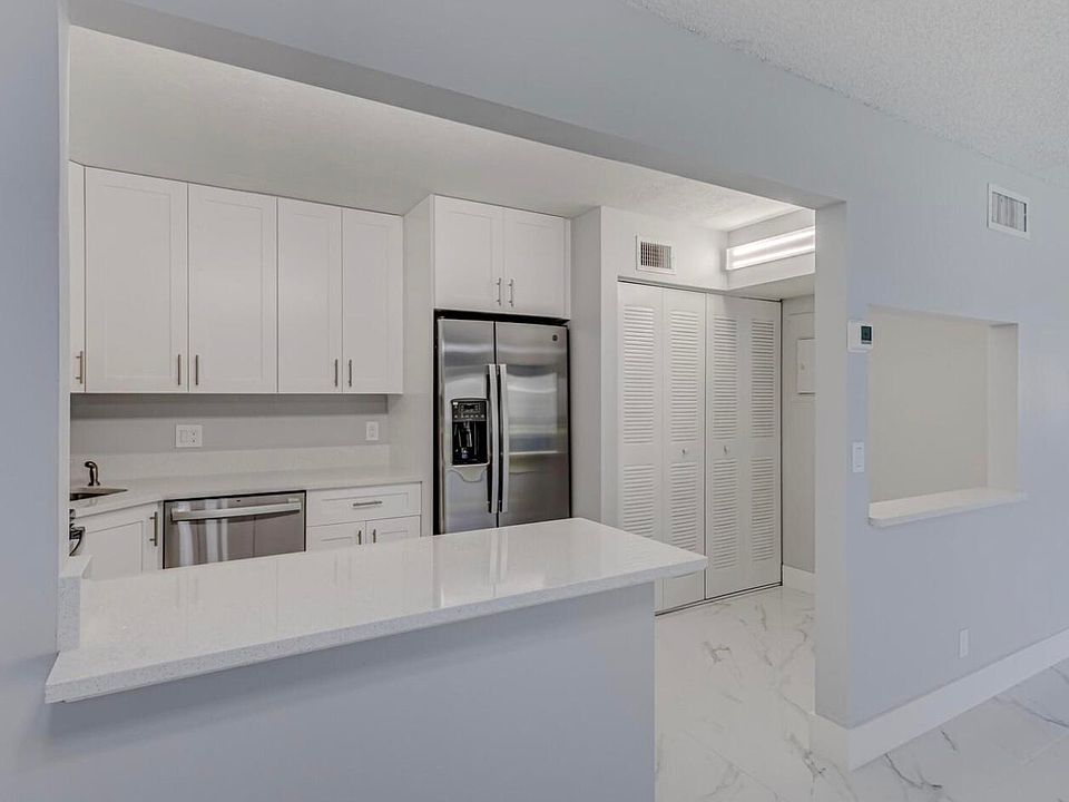 1st image of 4821 Sable Pine Circle #B1