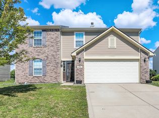 894 Grandiflora Dr, Greenwood, IN 46143