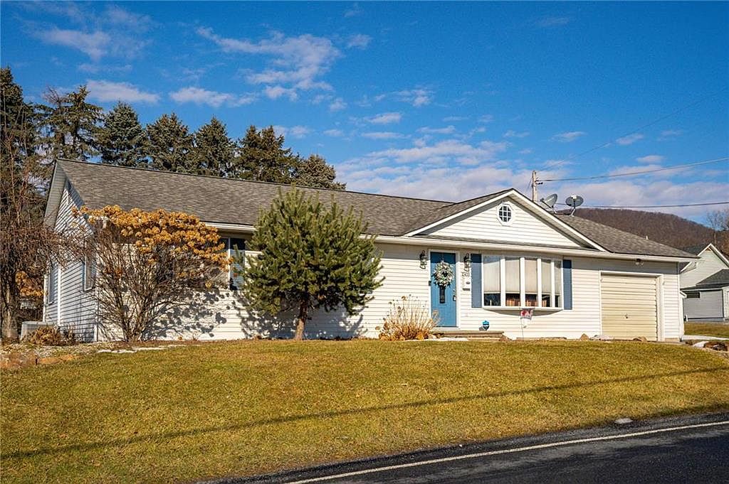 1503 2nd St, Pen Argyl, PA 18072 Zillow