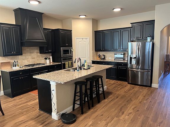2nd image of 3040 Black Hills Blvd