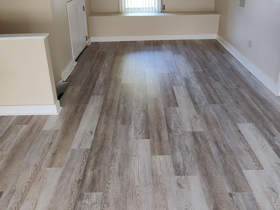 373 W Main St, Babylon, NY 11702 Zillow