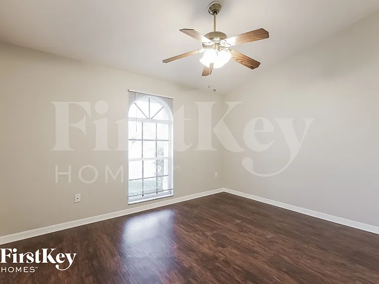 8285 Tahiti Rd — Photo 11