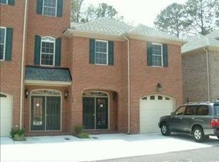 1033 Draketail Ln, Virginia Beach, VA 23451