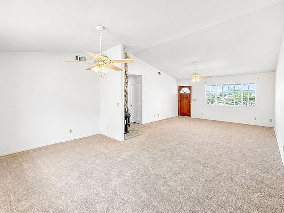 4th image of 3612 Indian Rock Rd
