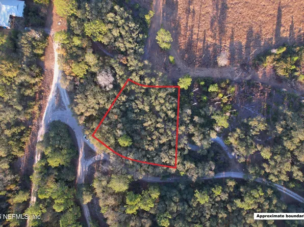 216 NEW YORK Avenue, Satsuma, FL 32189