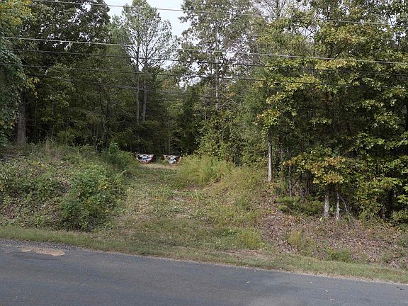2nd image of 693 N Burris Rd.