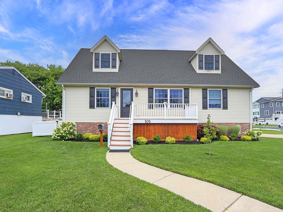 1st image of 101 Victoria Ln