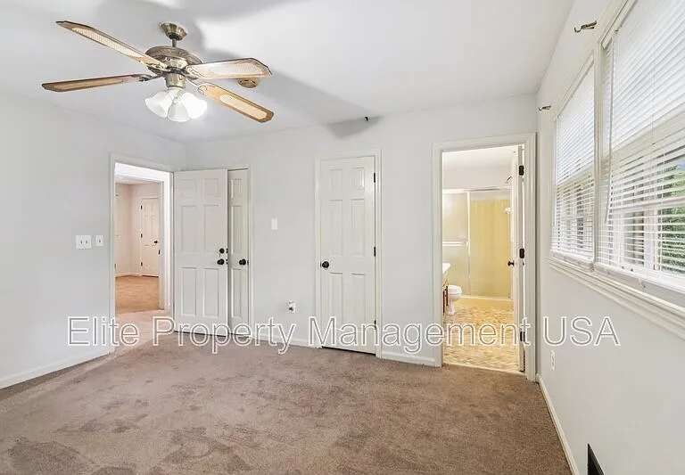 2600 Lantern Ln — Photo 10