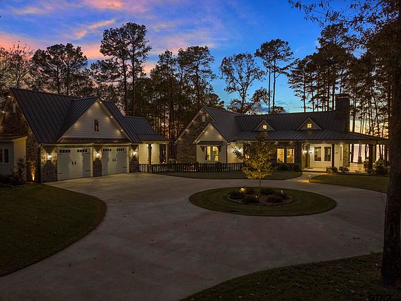 4th image of 400 Lost Pines Ln