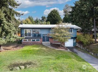 23402 25th Ave S, Des Moines, WA 98198