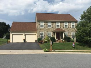 42 Tower Dr, Elizabethtown, PA 17022