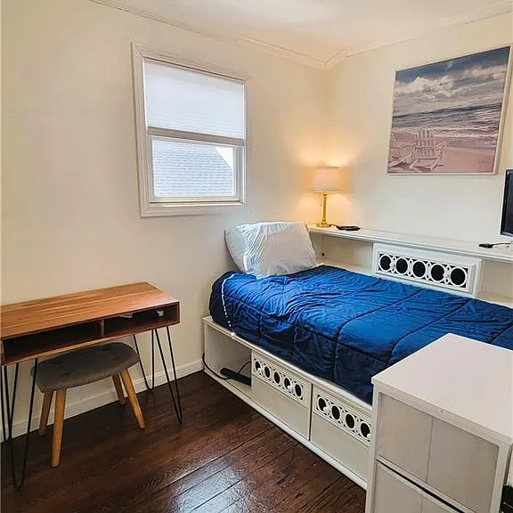 11 Hammond St #3 — Photo 10
