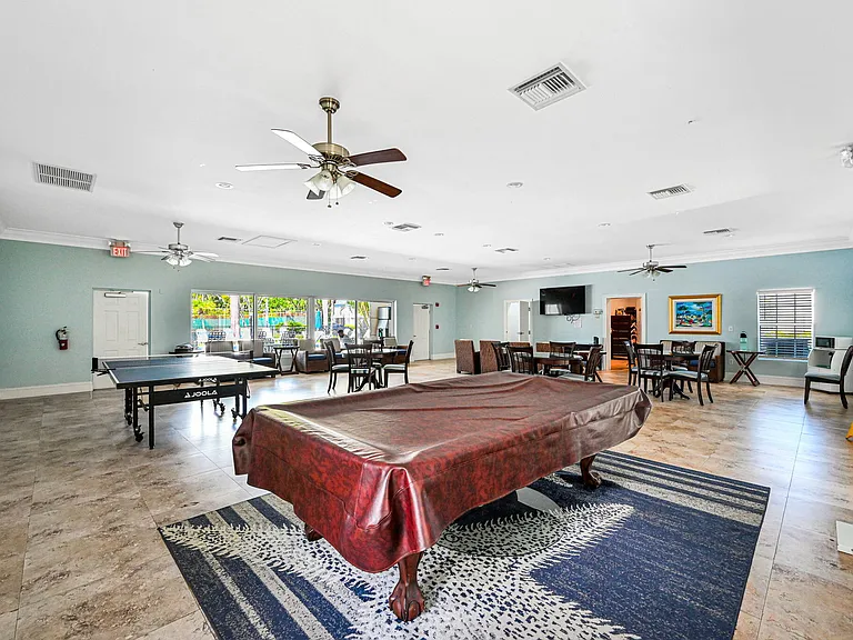 6279 Bay Club Dr #3 — Photo 23