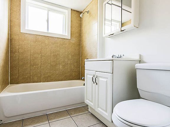 5th image of 2109 S 5th Ave APT 6