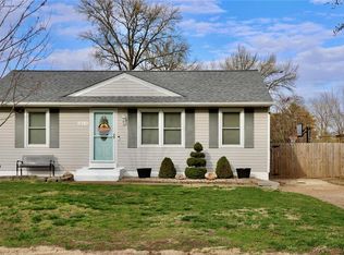 10416 Dandridge Dr, Saint Louis, MO 63123