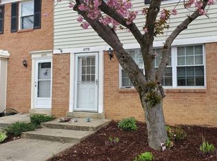 2779 Middlecoff Pl, Falls Church, VA 22043