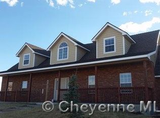 855 Hermosa Rd, Laramie, WY 82051