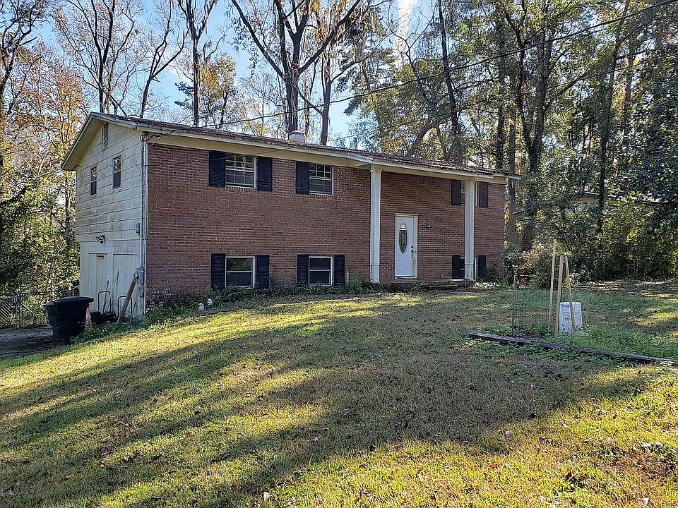 1st image of 2121 W Indian Head Dr