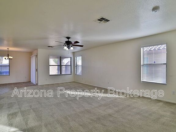 3rd image of 691 E Banelli Pl