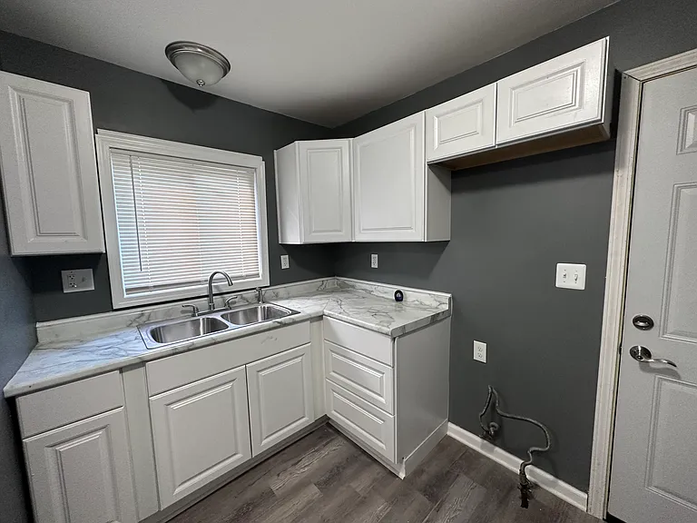 1356 S Ethel St — Photo 6