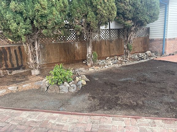 5th image of 6823 Sturtevant Dr