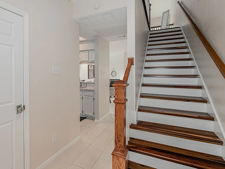 9910 Royal Ln #1101 — Photo 5