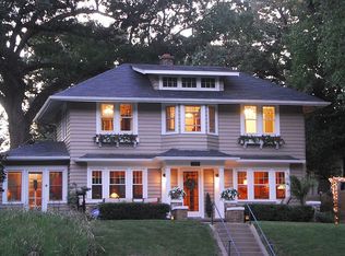 2535 13th St, Moline, IL 61265