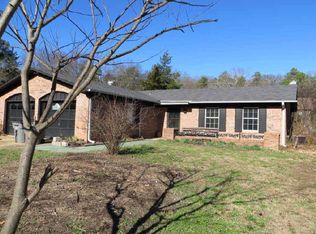 307 Shawnee St, Hot Springs National Park, AR 71901