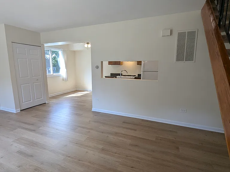 10S442 Echo Ln #3 — Photo 10
