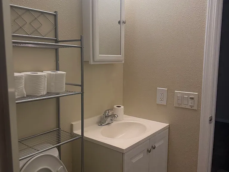 12237 Hillwood Dr #1/2 — Photo 8