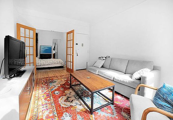2nd image of 519 E 85th St APT 2W