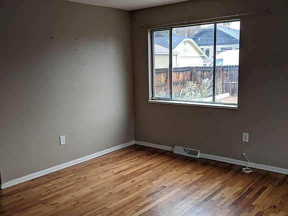 5th image of 1390-1392 Osceola St