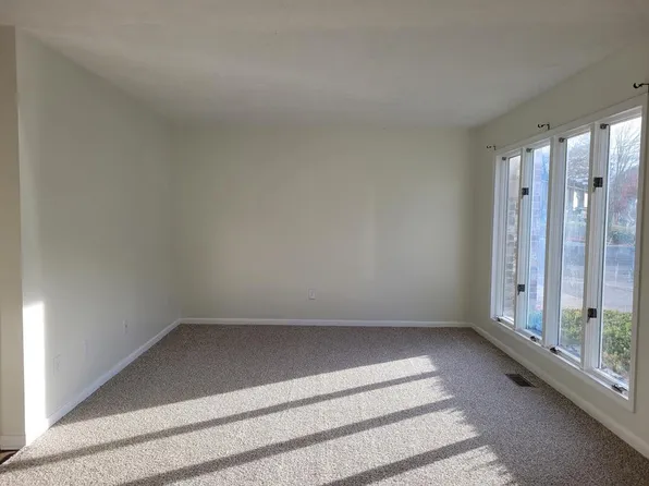 316 Jasper Dr, Beckley, WV 25801