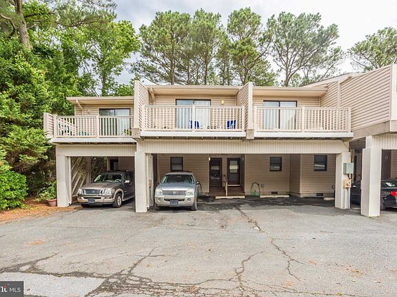 4th image of 39786 Loftland Ln Unit 41