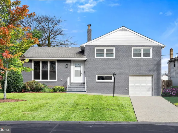 8 Lakeview Ave, Pennsville, NJ 08070