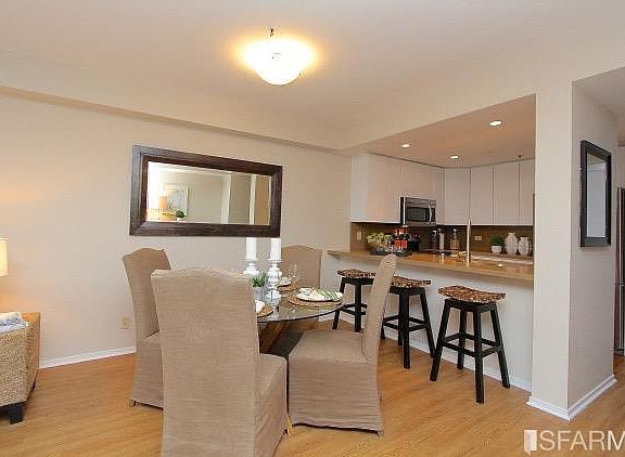 3rd image of 601 Van Ness Ave APT 1006