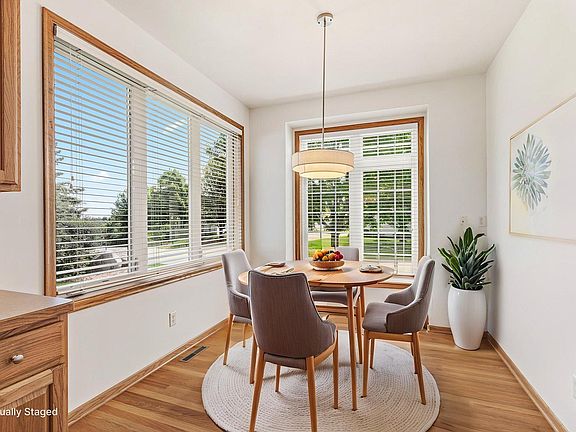 4th image of 16568 Irwindale Way