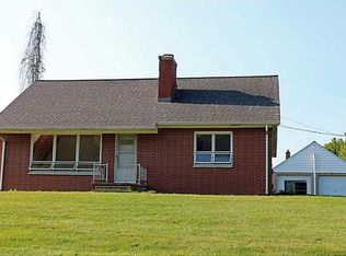 2655 Arthur Rd, Springfield, OH 45502