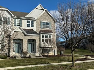 222 Bennett Dr, Carol Stream, IL 60188