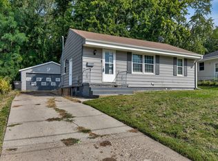 2219 SE 6th St, Des Moines, IA 50315