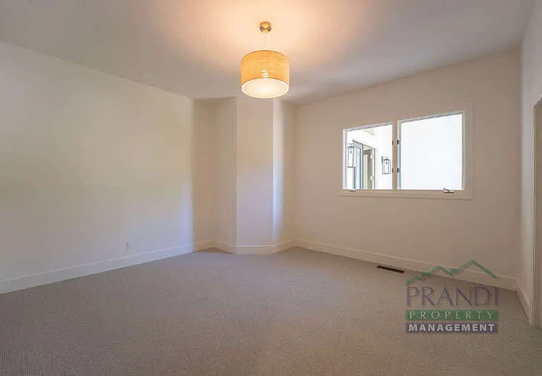 121 Laurel Grove Ave — Photo 25