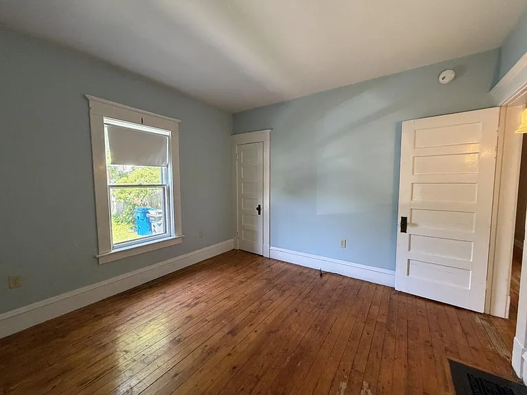 48 Monroe St #1 — Photo 14