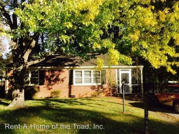 2406 Dellwood Dr, Greensboro, NC 27408
