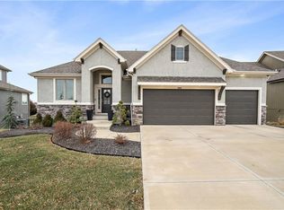 16613 Slater St, Overland Park, KS 66085