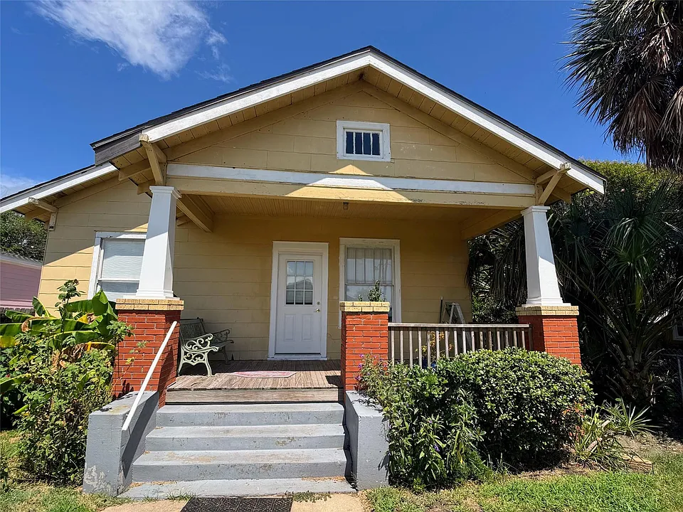 3600 Avenue S 1/2