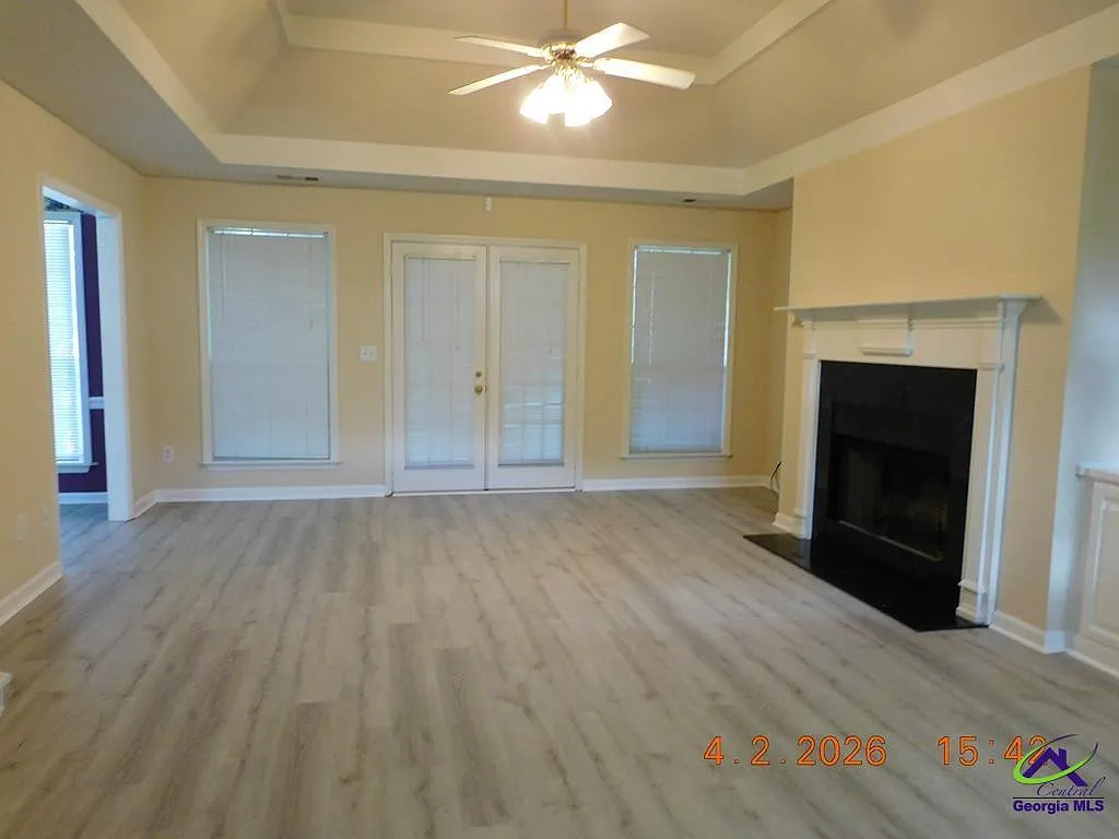 Building Photo - 225 Waterford Dr
